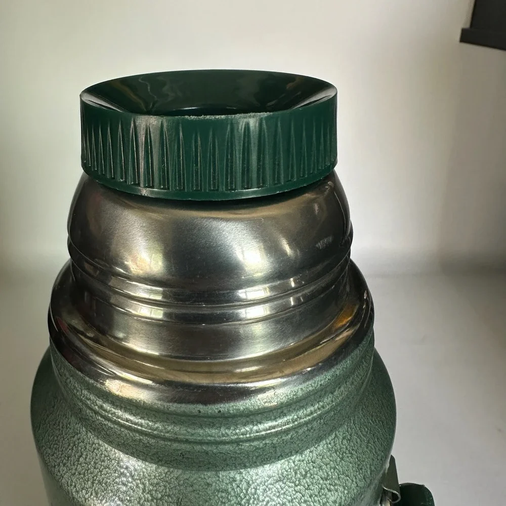 Vintage Aladdin Stanley 1 Quart Vacuum Bottle Thermos A-944DH Hammertone Green - Picture 6 of 14